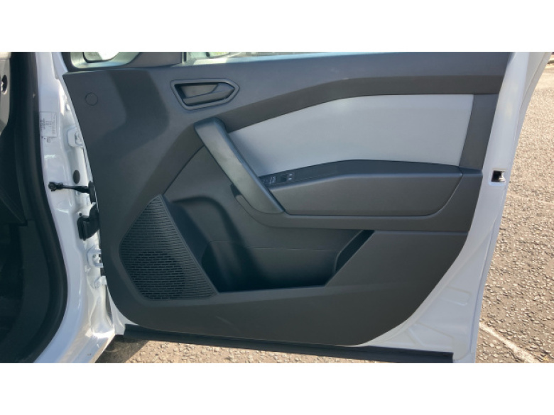 Nissan Townstar L1 Petrol 1.3 Tekna Van